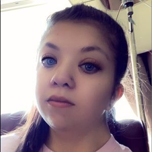 Meet your Posher, Molly